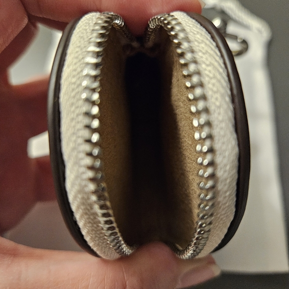 Coach Heart Bag Charm In.Cherry Print With Dustbag NWT - Picture 4 of 4